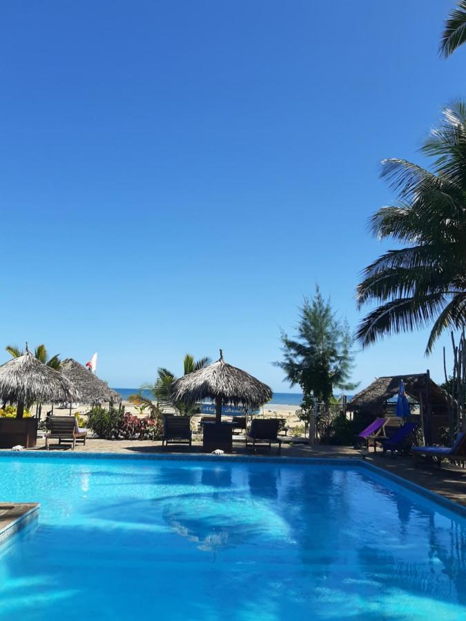 Hotel Le Moya Beach à Nosy-Be Extérieur photo