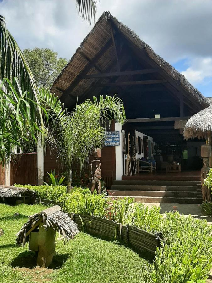 Hotel Le Moya Beach à Nosy-Be Extérieur photo