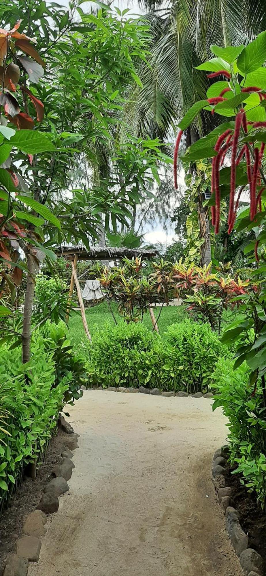 Hotel Le Moya Beach à Nosy-Be Extérieur photo