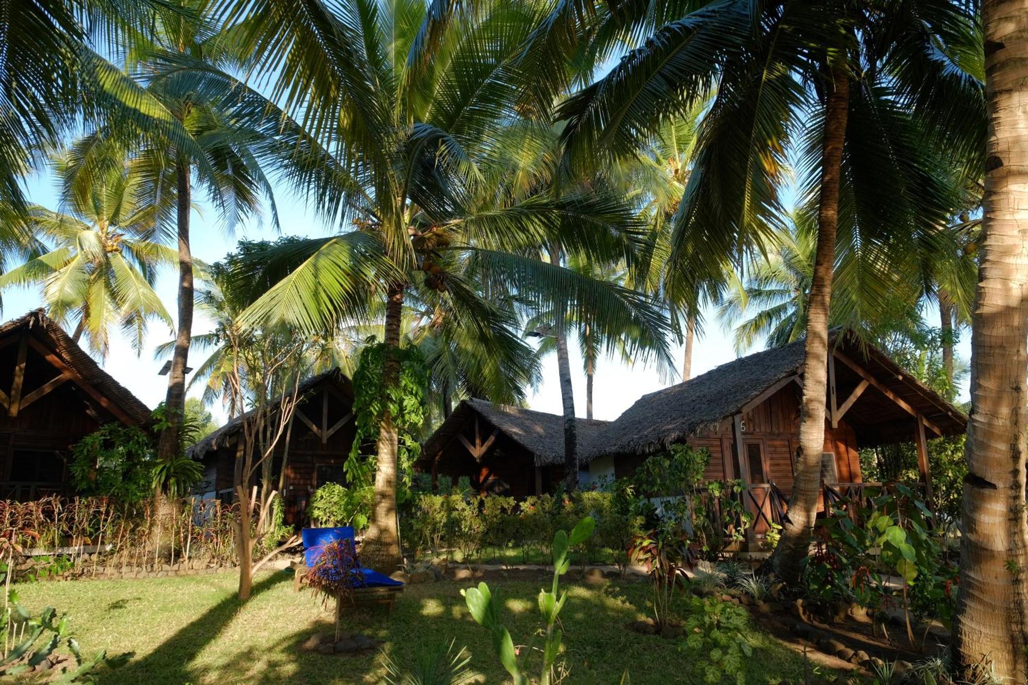 Hotel Le Moya Beach à Nosy-Be Extérieur photo