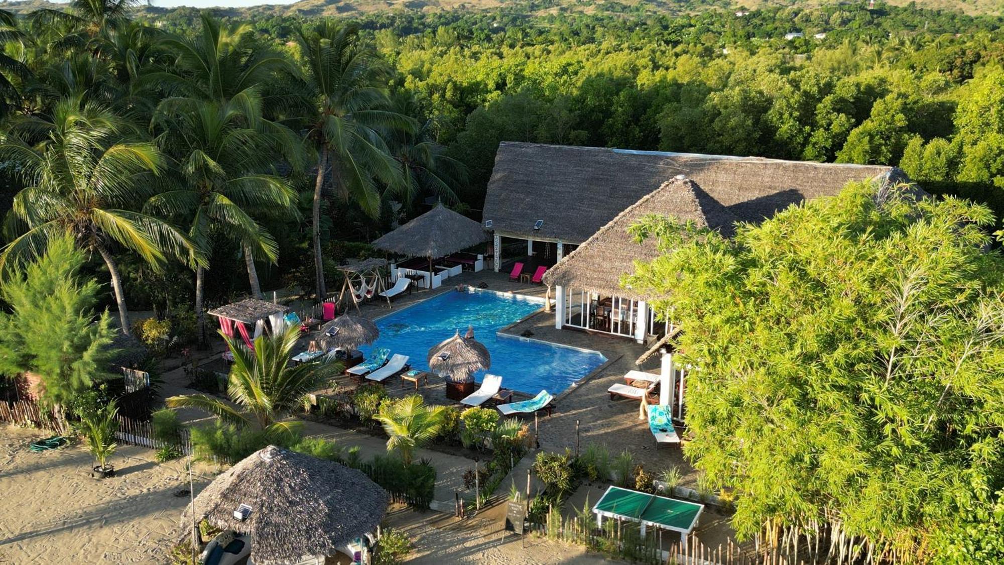 Hotel Le Moya Beach à Nosy-Be Extérieur photo